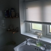 Rothes Mill Drive, Glenrothes KY75BL: Bathroom + shower