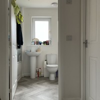 curlew way, Inverkeithing Ky11 1fg: Upstairs toilet