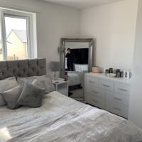 curlew way, Inverkeithing Ky11 1fg: Big bedroom