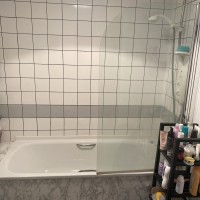 Lady Campbells Court, Dunfermline KY12 0LE: Bathroom